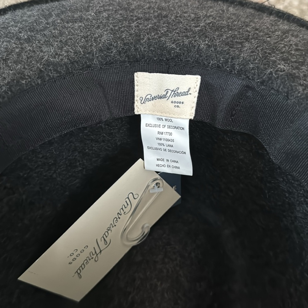 💞Host Pick💕 Universal Thread Hat - Picture 5 of 11